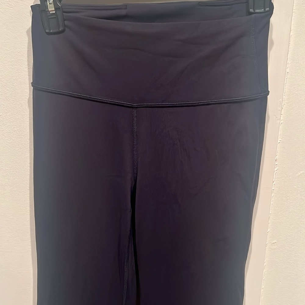 NWT CRZ YOGA True Navy Flare Leggings - Picture 3 of 5